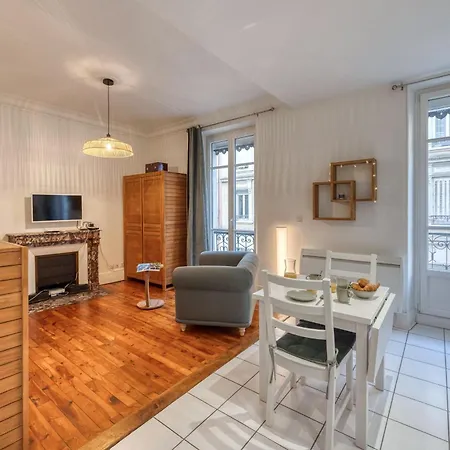 Roi Humbert Ii - Centre-ville - Caserne De Bonne Apartamento Grenoble