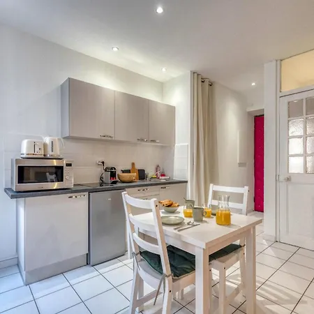 アパート Roi Humbert Ii - Centre-ville - Caserne De Bonne グルノーブル